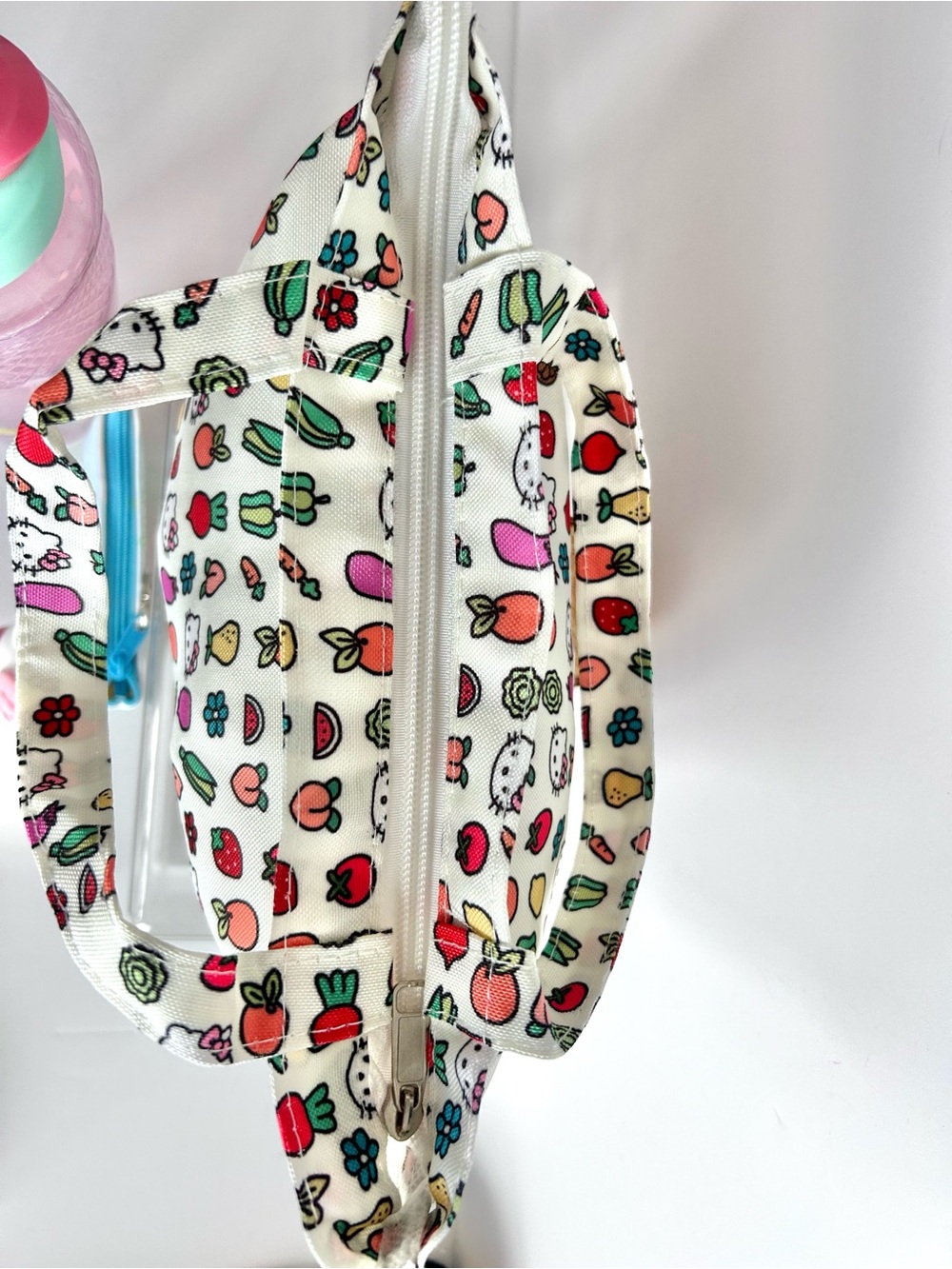 🍒(HK379) Hello Kitty Adorable 6-Piece Tote Bag Bundle! - Picture 3 of 13